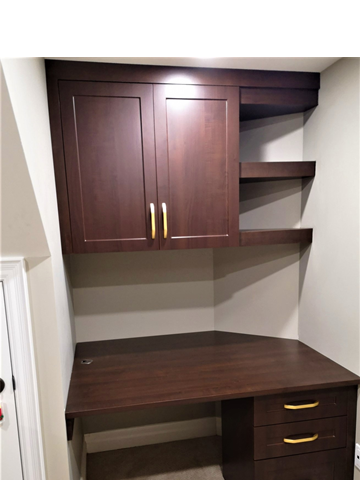 Home office furniture in Toronto, ON