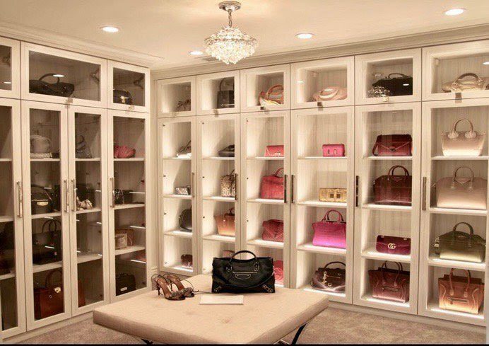 Show Off Your Purse Collection!